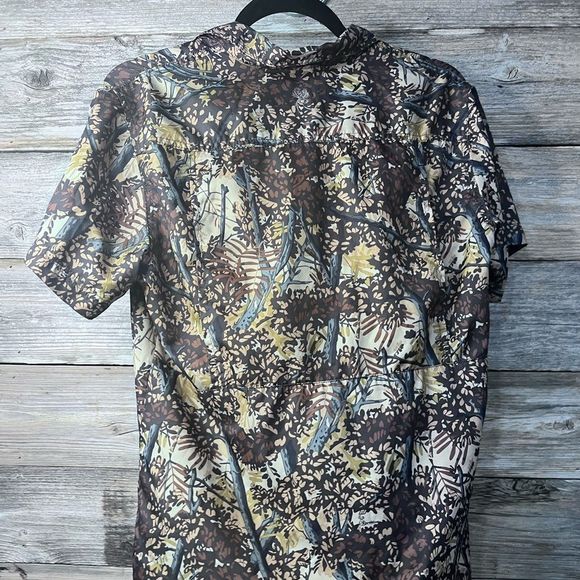 EUC Bushlane Camo Button Up Hunting Shirt in Brown - Picture 6 of 10